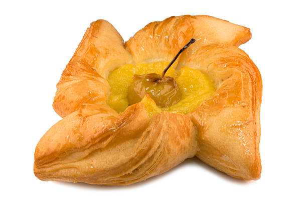 istock Baking of puff pastry with apple 508669586