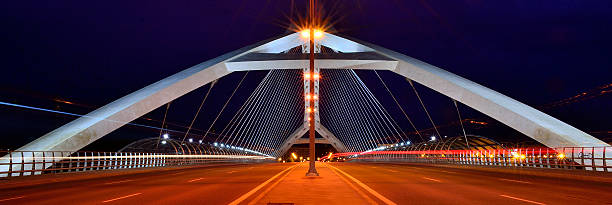 istock Bridge of Tercer Milenio, Zaragoza 508674957