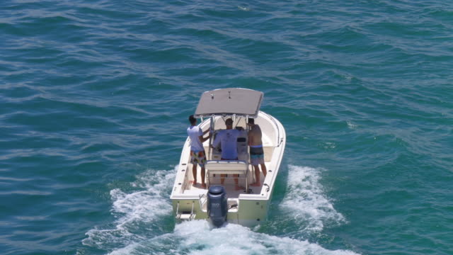 Usa miami beach summer day boat riding ocean gulf pass 4k
