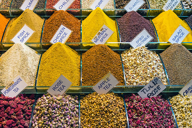 Colorful spices at the Spice Market in Istanbul Colorful spices seen at the Spice Market in Istanbul, Turkey  aromatisch stock pictures, royalty-free photos & images