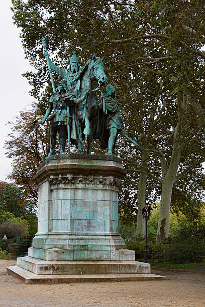 istock Charlemagne and his Leudes 508754599