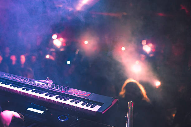istock Partying in a nightclub 508758548