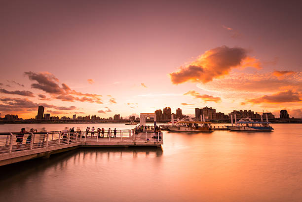 istock Tataocheng Sunset in Taipei 508855007