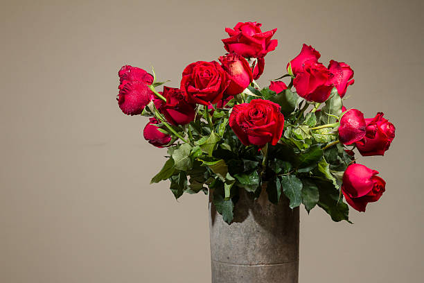 istock bunch of red rose in vase 508861060