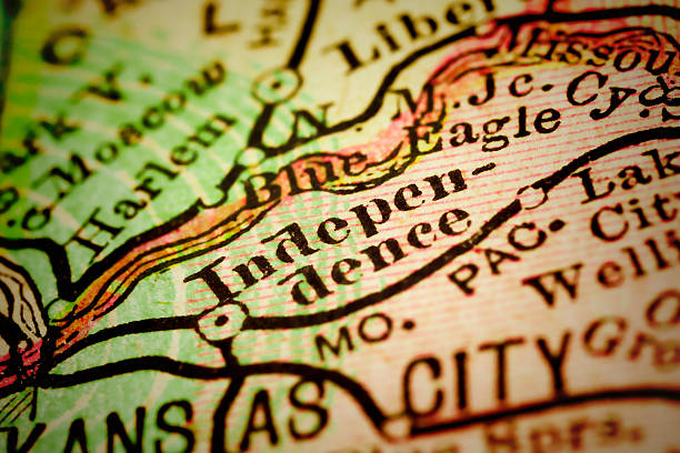 istock Independence, Missouri on an Antique map 508903160