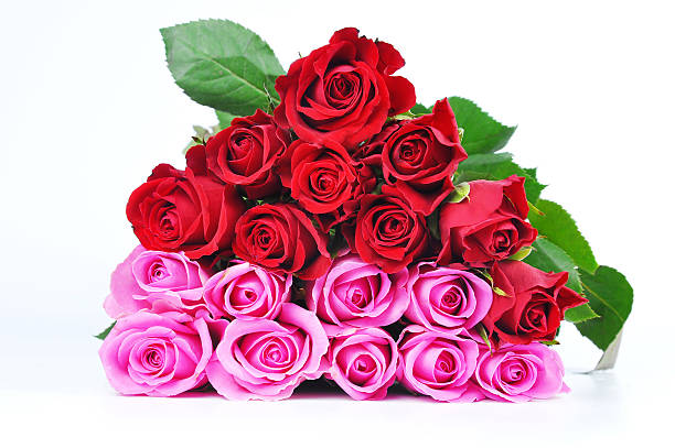istock Bouquet of red and pink roses 508917576