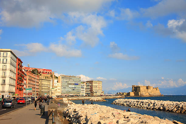 istock Castel dell'Ovo, Ovo 508939403