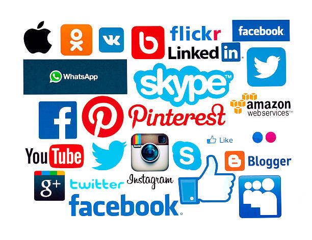 beliebte social-media-symbole - pinterest social issues global communications web page stock-fotos und bilder