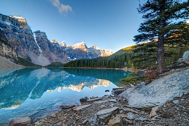 istock Sunrise at Moraine lake 508945282