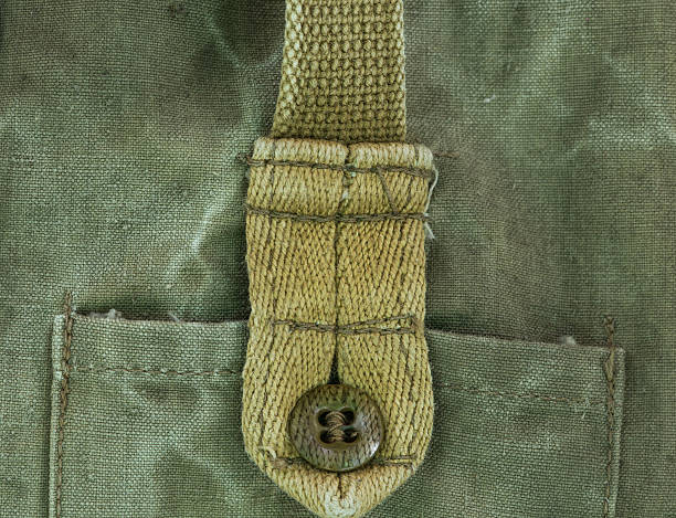 istock military tarpaulin bag 508948494
