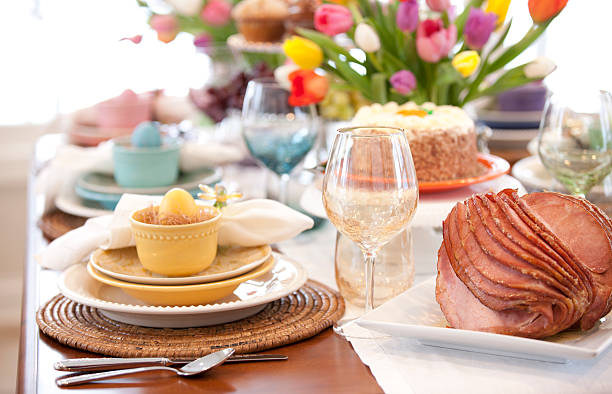 istock Easter Elegant Place Setting Dining Table with Vase of Tulips 508952810