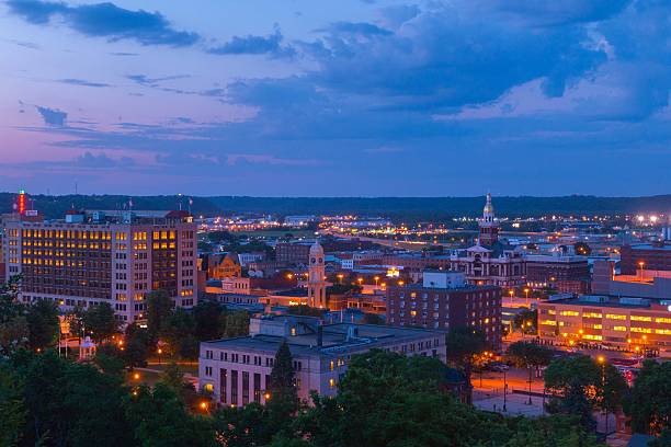 istock Downtown Dubuque Iowa 508966146