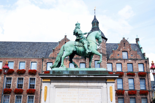 Equestrian statue of Jan Wellem and town hall Düddelsorf - both from baroque times. Monment was made by Gabriel Grupello between 1703 and 1711.