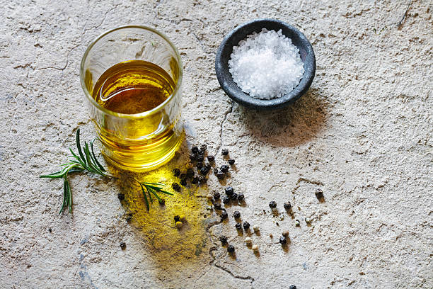istock Olive oil, sea salt and herbs 508967001