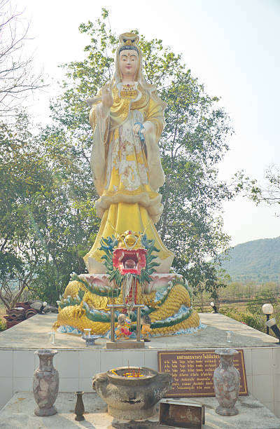 istock Statue of Guanyin 508967138