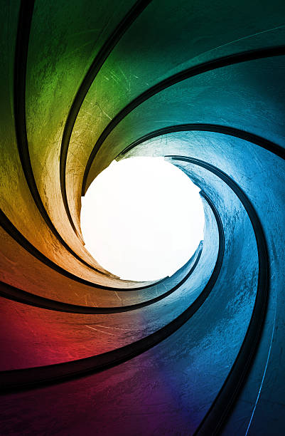 3 d abstrato com cores do arco-íris quadro de barril metrô - circle swirl target aspirations - fotografias e filmes do acervo