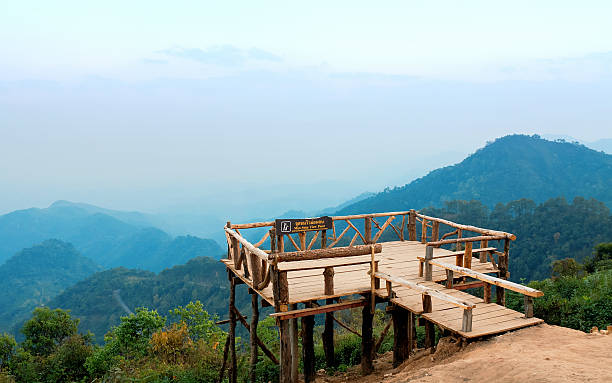 mon sone punto de vista del monte ang khang, tailandia - thailand mountain chiang mai province mountain range fotografías e imágenes de stock