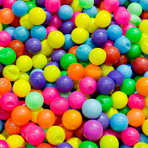 istock 3d balls in rainbow color - colorful plastic ball 509005185