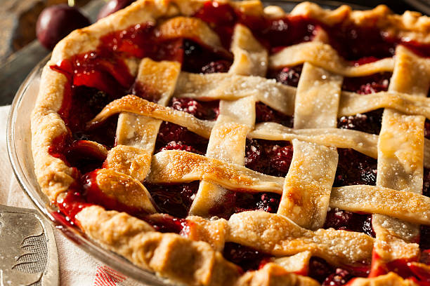istock Delicious Homemade Cherry Pie 509009313