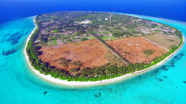 istock Beautiful tropical island from above. Maldives 509021312