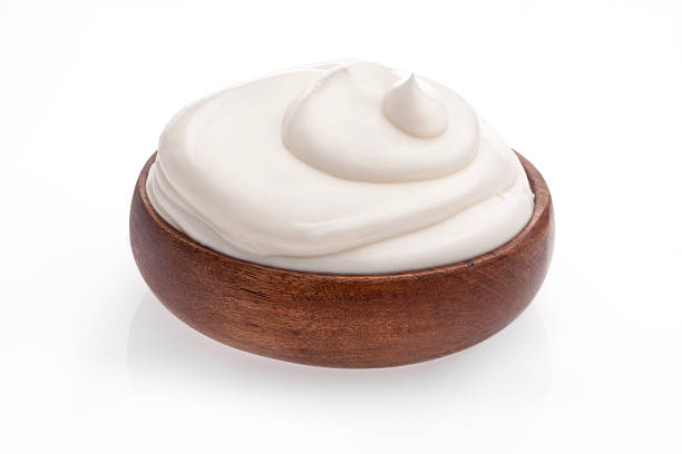 istock bowl of sour cream 509032720