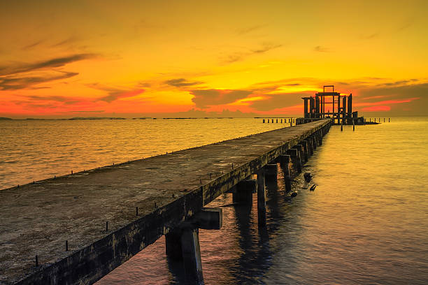 istock Abandoned building in the sea 509033191