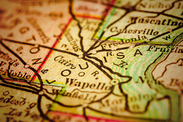 istock Louisa | Iowa County maps 509036160