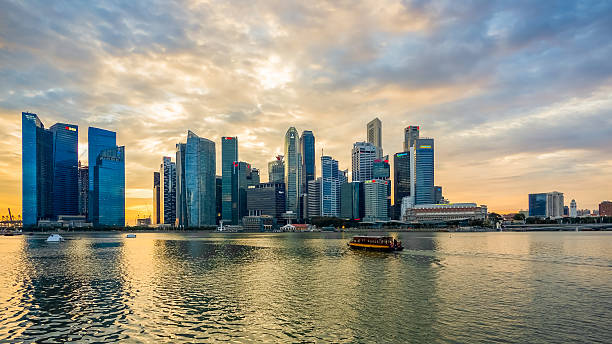 istock Skyline of Singapore at a beautiful sunset 509051358