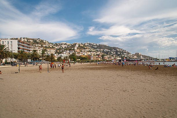 110+ Fotos, Bilder und lizenzfreie Bilder zu Canyelles Fotos iStock