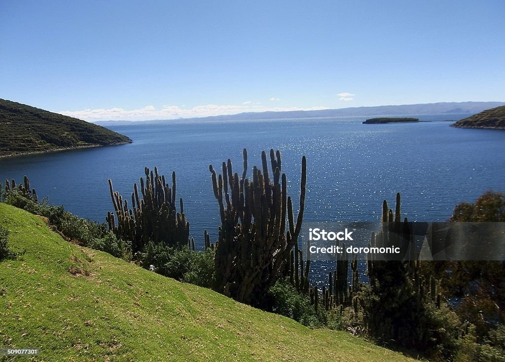 isla de sol coast beach lake  titicaca Bolivia isla de sol coast beach lake  titicaca Bolivia mountains Bay of Water Stock Photo