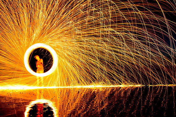 aço "pintar com luz auto-retrato - martello towers imagens e fotografias de stock