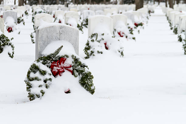 istock 2012 Wreaths Across America 509112179