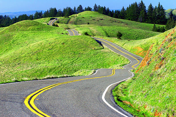 istock Winding road in the hills 509112183