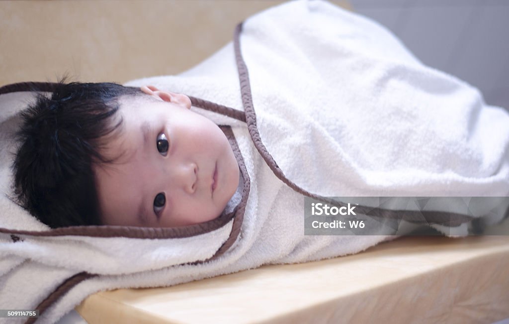 cute asian baby Portrait of a cute 8 months old boyhttps://lh3.googleusercontent.com/-pEbeNhz0SS0/U_h7N3Pv1jI/AAAAAAAAA98/__RlNY9ofIE/w380-h150-no/banner_Baby.png 12-17 Months Stock Photo