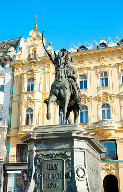 estátua ban jelacic - warrior eastern europe croatia architecture imagens e fotografias de stock