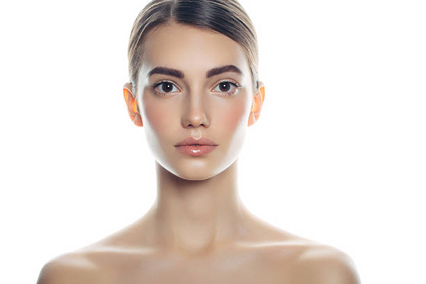 istock Young beautiful woman 509173084