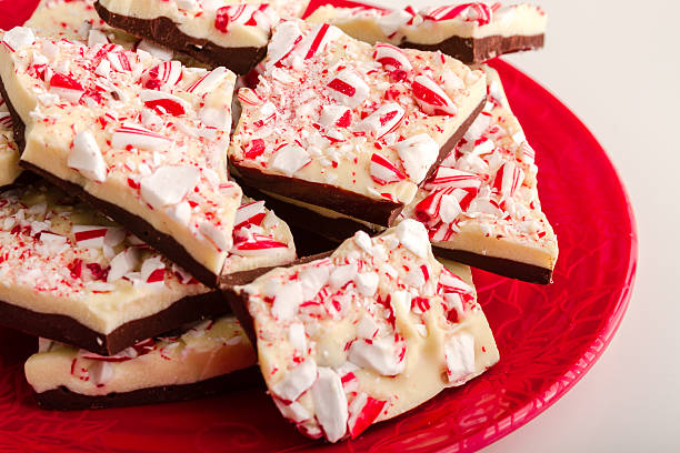 istock Traditional Holiday Chocolate Peppermint Bark 509174933