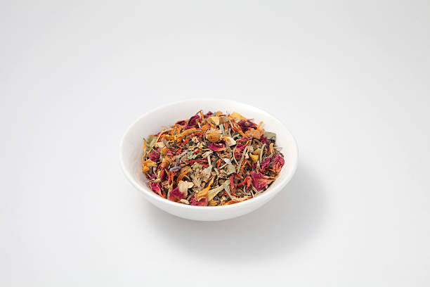 istock Blend herbal tea leaves in white bowl 509179222