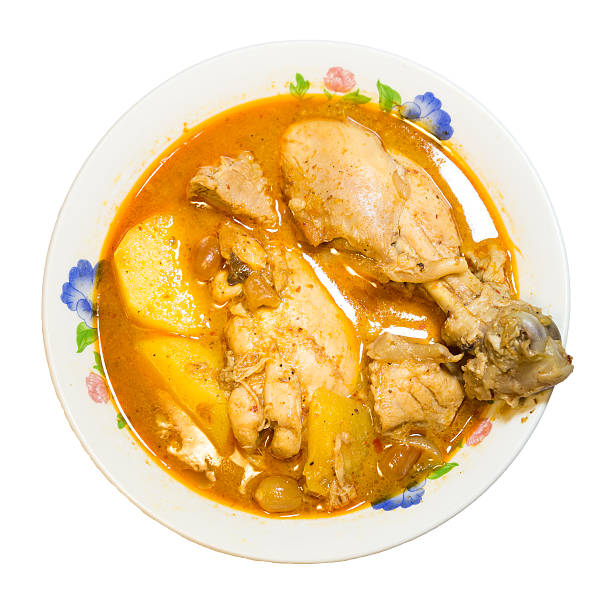 istock Muslim style chicken and potato curry or chicken mussaman curry 509206155