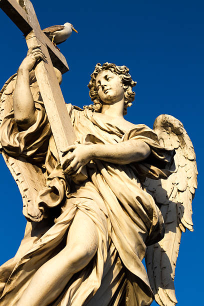 istock Angel with Cross on Ponte Sant' Angelo, Rome 509232105