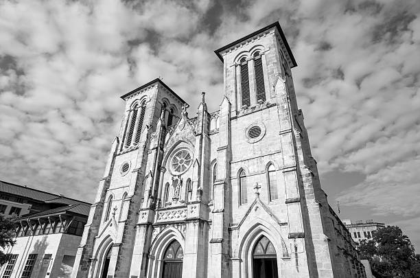 istock San Fernando Cathedral San Antonio 509255142