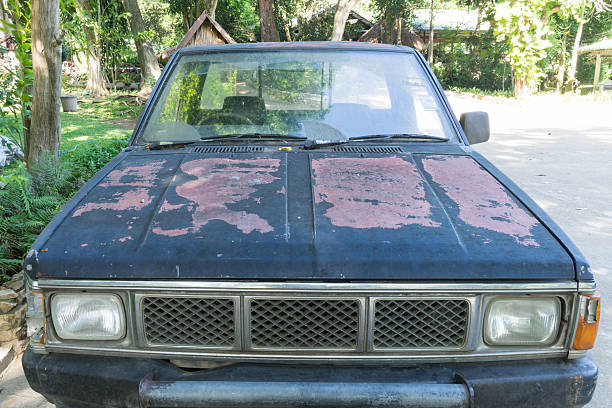 istock Abandoned pick up truck 509272761
