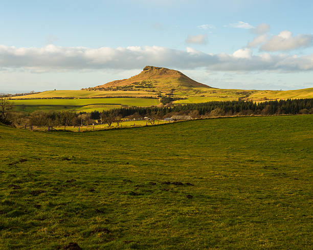istock Roseberry Topping in Winter 509298594