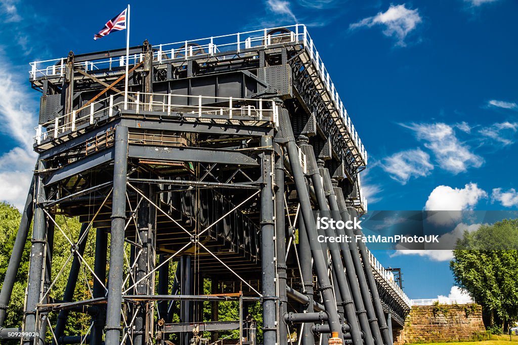 Anderton Boat Lift, canal escalator The Anderton Boat Lift, which raises narrowboats between River Weaver the Trent and Mersey Canal. England, United Kingdom. Business Finance and Industry Stock Photo