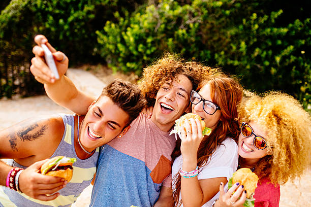 istock Friends Taking Selfie With Hamburgers 509316985