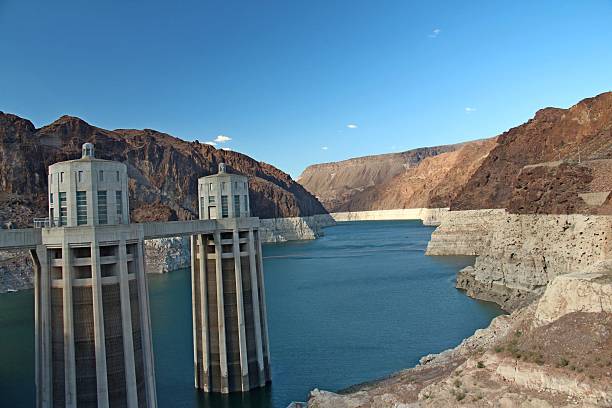 istock view over the hoover dam 509317121