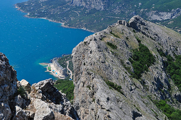 istock Beautiful sea view from the mountains 509317654