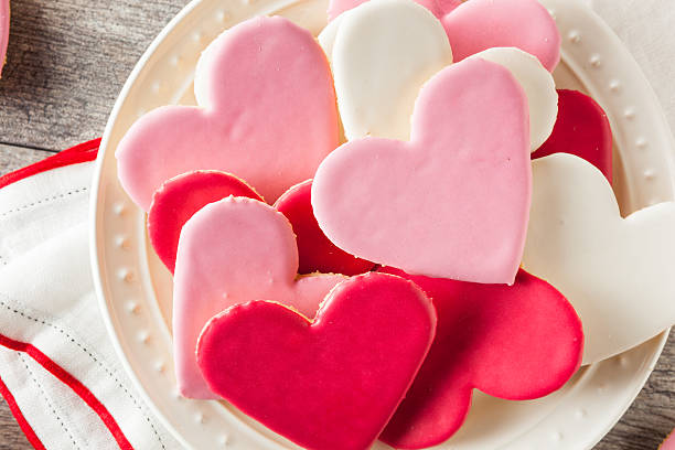 istock Heart Shaped Valentine's Day Sugar Cookies 509350540