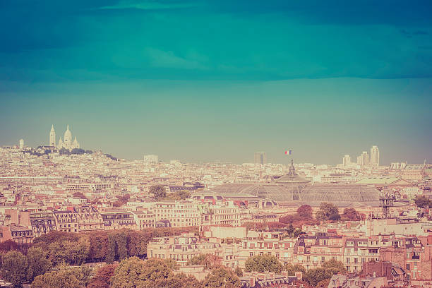 istock Sacre Coeur Basilica on the hill in Paris 509368581