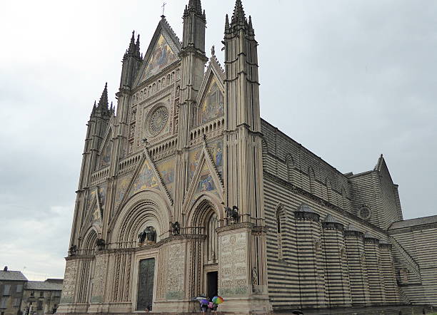 istock Domo of Orvieto 509417407